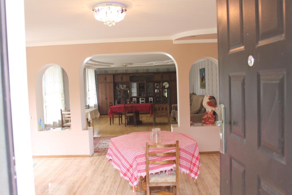 Iason Guest House In Mazeri メスティア エクステリア 写真