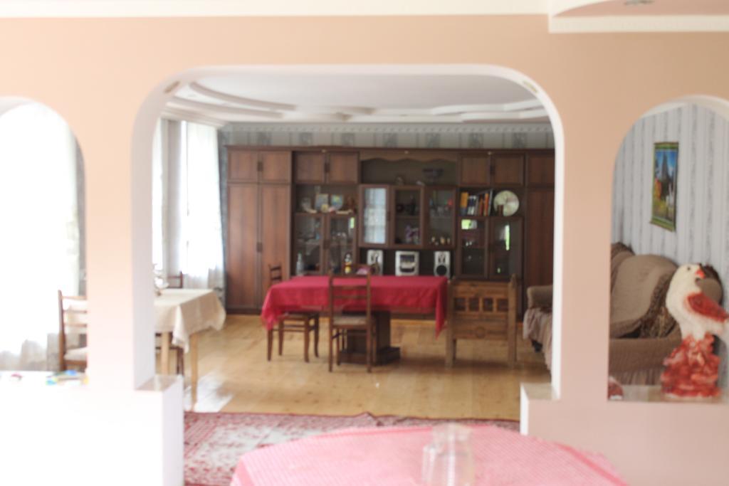 Iason Guest House In Mazeri メスティア エクステリア 写真